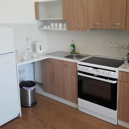 Ledras Central Appartement *
